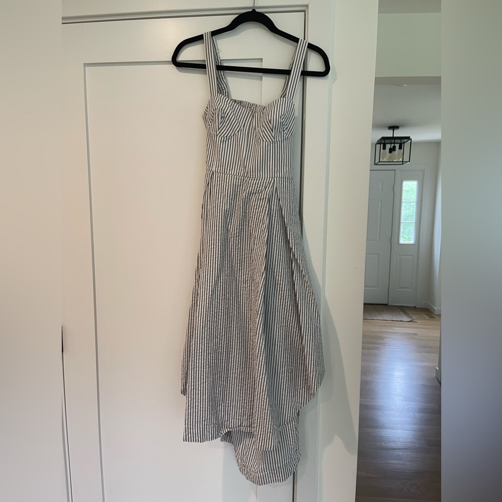 Kendall and Kylie midi dress